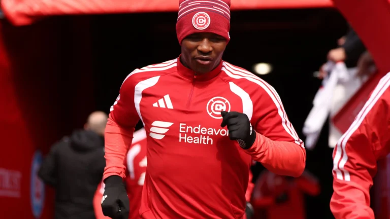 Mbekezeli Mbokazi: South Africa’s Rising Defensive Star Taking on the World Mbekezeli Mbokazi: South Africa’s Rising Defensive Star Taking on the World